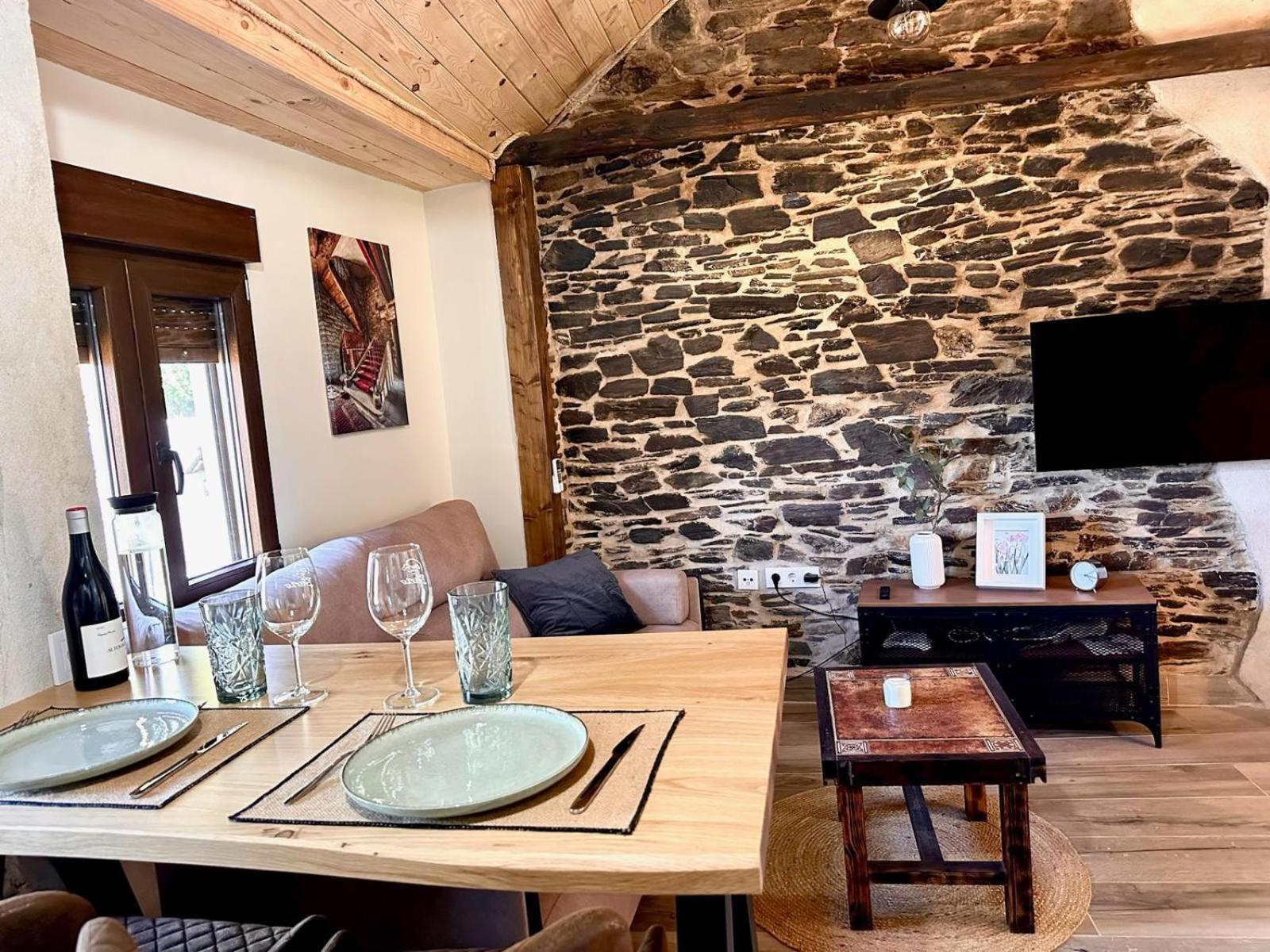 Casa Boral- Comfort Exclusivo En Plena Naturaleza - Valle Del Silencio Manzanedo de Valdueza Esterno foto